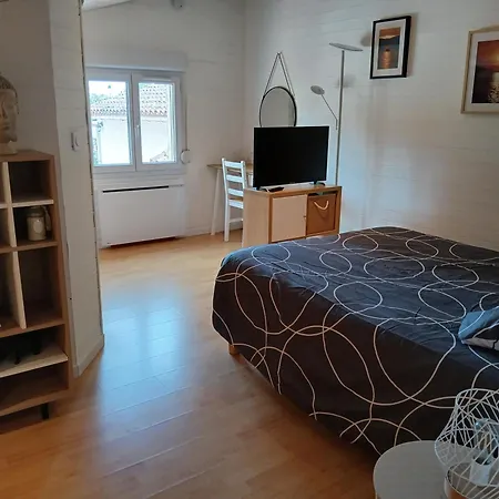Les Fougeres Apartman *